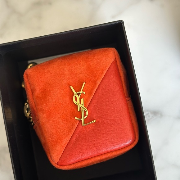 🔥SOLD 🔥Saint Laurent cube bag charm AirPod case coin case mini pouch - Picture 6 of 8